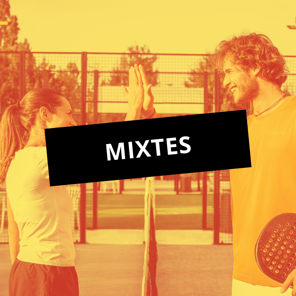 Un match de padel mixte avec joueurs et joueuses réunis sur le court à Nancy